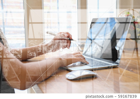 businesswoman using computer. woman working with laptop 59167839