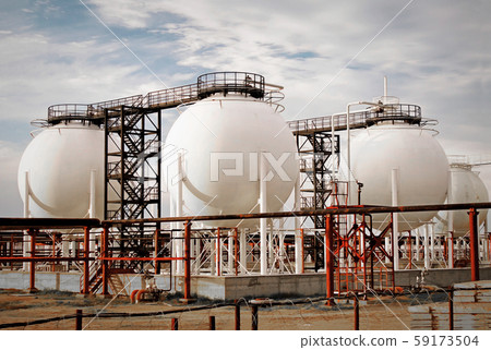 Reservoirs for liquefied gas. Reservoirs for liquefied gas. 59173504