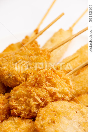 Assorted salmon cutlet (fried salmon). 59180163