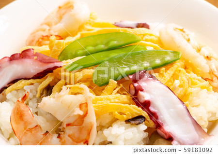 Rose sushi up. 59181092