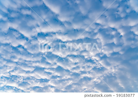 Evening sky, beautiful clouds, blue sky, autumn sky 59183077