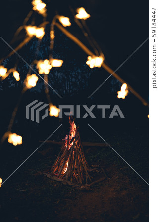Fire - bonfire in the garden - Camping and tents 59184442