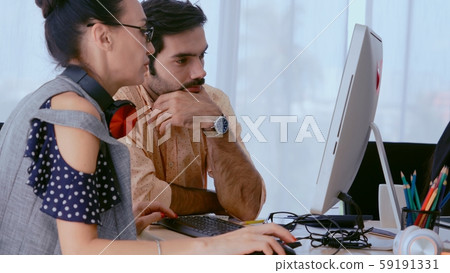 Creative business people having group conversation 59191331