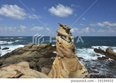 New Taipei City, Ruifang District, South Yashi Stone, Cloud, Northeast Point and Yilan Coast National Scenic Area New Taipei City, Ruifang District, South Yashi Stone, Cloud, Northeast Point and Yilan Coast National Scenic Area 59194958