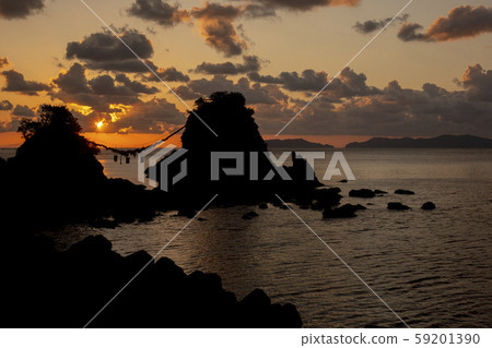 Sunrise of Bungo Futamigaura 59201390