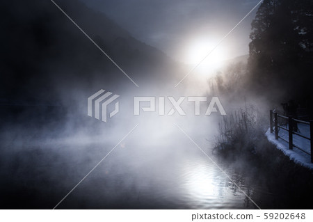 Lake Kinrin morning glow morning haze 59202648