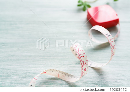 量度 量度 59203452