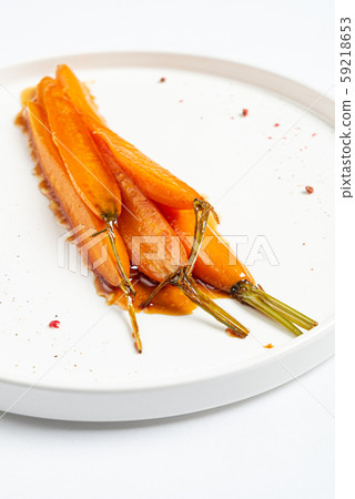 fermented carrot with balsamic sauce 59218653