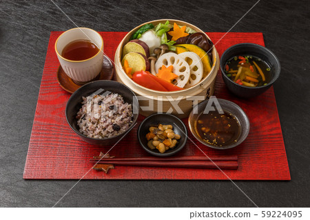 Typical Japanese food General 59224095
