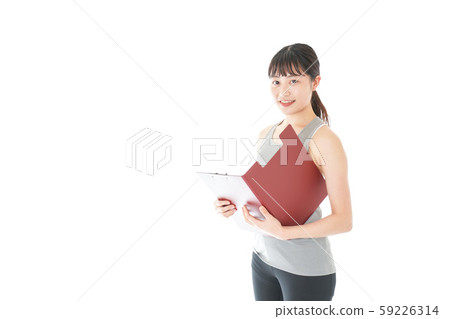 Young woman wearing sportswear 59226314