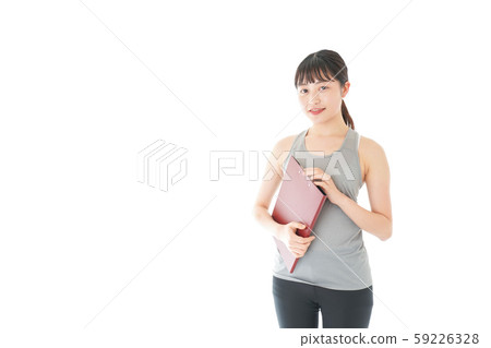 Young woman wearing sportswear 59226328