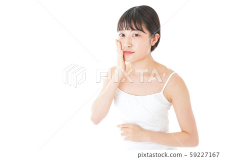 照顧皮膚的少婦 59227167