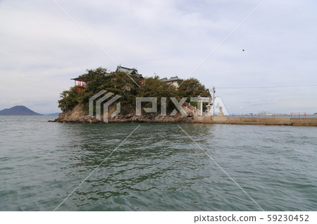 Tsushima Shrine (from the sea), a god of children in Mino-cho, Mitoyo City, Kagawa Prefecture Tsushima Shrine (from the sea), a god of children in Mino-cho, Mitoyo City, Kagawa Prefecture 59230452