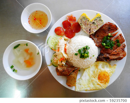 Kom Tam，越南峴港的當地美食 59235700