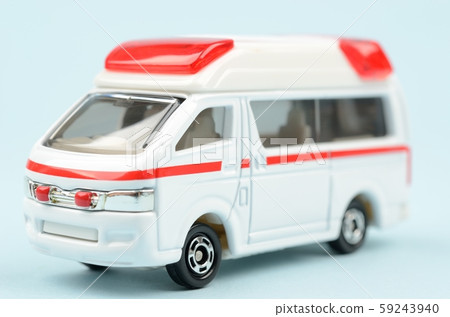 ambulance  59243940