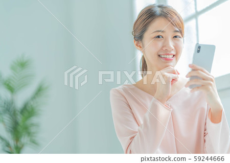 年輕的女士smaho 年輕的女士smaho 59244666