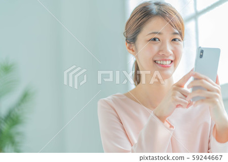 年輕的女士smaho 年輕的女士smaho 59244667