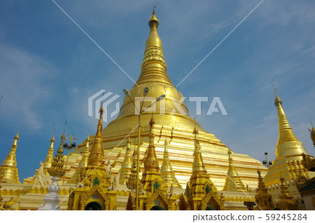 Shwedagon Pagoda (Yangon) 59245284