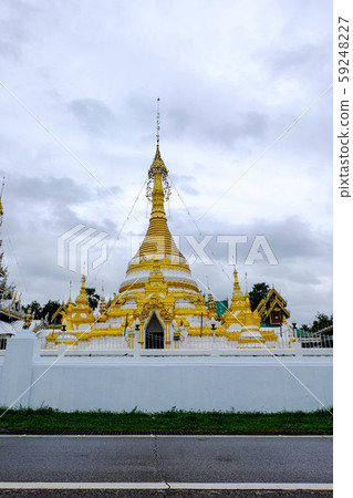 Golden temple 59248227