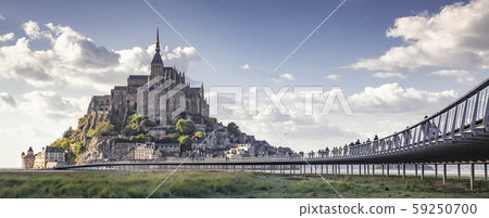 tidelands with Mont Saint-Michel, English Channel, 59250700
