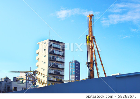 施工現場鑽孔機 59268673