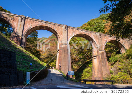臼井三橋 臼井三橋 59272265