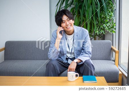一個商人打電話 一個商人打電話 59272685