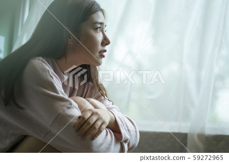 女性生活方式負面 女性生活方式負面 59272965