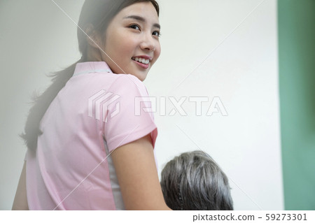女保姆醫院 59273301
