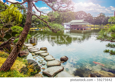 pond in KIYOSUMI TEIEN Park ,TOKYO pond in KIYOSUMI TEIEN Park ,TOKYO 59275642