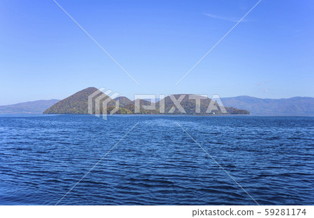 中島洞爺湖（從觀光船眺望） 59281174