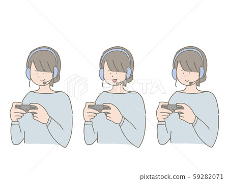 Women who play games with headsets 59282071