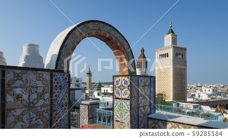 突尼斯老城街道和扎伊圖納清真寺/突尼斯突尼斯 59285584