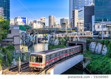 Ochanomizu Railway Scene from the St. Bridge near Chuo Line, Sobu Line and Marunouchi Line 59288960