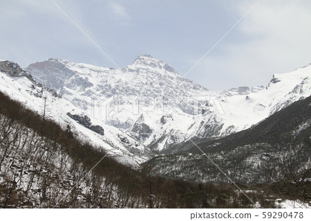Chinese Jiuzhaigou, Huanglong scenery Chinese Jiuzhaigou, Huanglong scenery 59290478