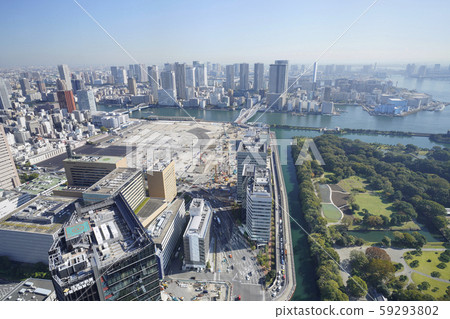 東京都市風景在日本築地市場站點。扇形建築也被拆除= 2019年11月6日 東京都市風景在日本築地市場站點。扇形建築也被拆除= 2019年11月6日 59293802