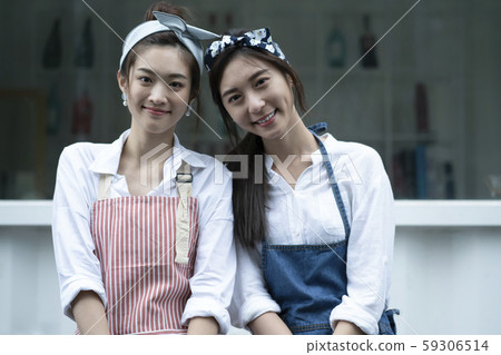 開設咖啡廳員工 59306514