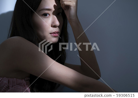 對比女性美 59306515