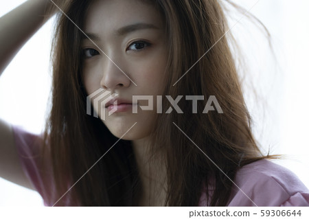 女性的生活方式醒來 59306644