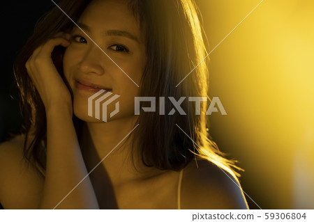 Woman Beauty Moody 59306804