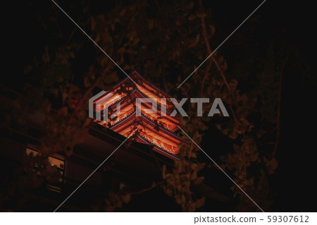 Five stories 59307612