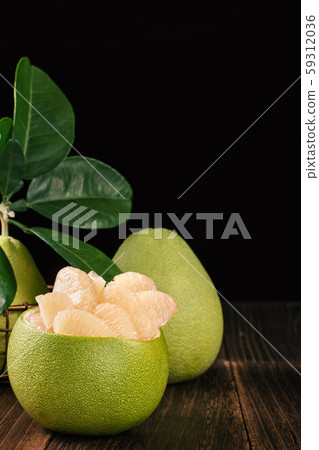 Yuzu yuzu flesh Peeled pomelo midautumn festival Yuzu yuzu yuzu 59312036