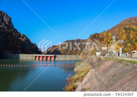 10月的豐平峽谷大壩 10月的豐平峽谷大壩 59314307