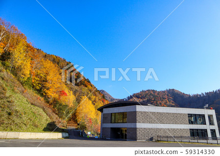 10月的豐平峽谷大壩 10月的豐平峽谷大壩 59314330
