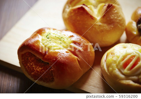Side dish bread 59316200
