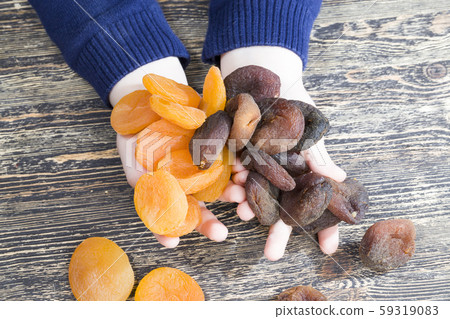 dehydrated apricots dehydrated apricots 59319083