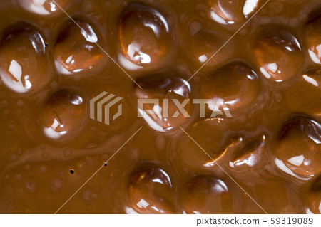 Milk chocolate 59319089