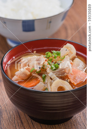 Winter taste pork soup 59330889