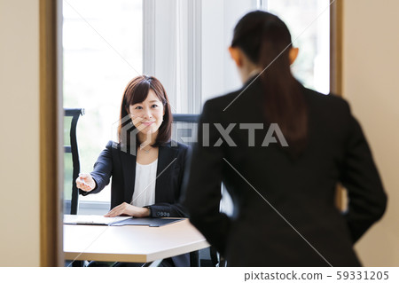 面試求職業務女人辦公室 面試求職業務女人辦公室 59331205