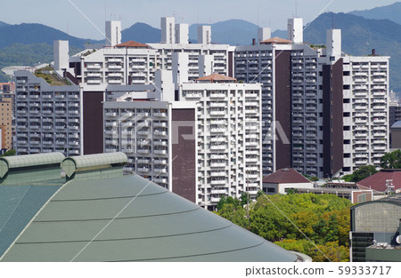 從折鶴會館的窗戶看的元町高層公寓 從折鶴會館的窗戶看的元町高層公寓 59333717